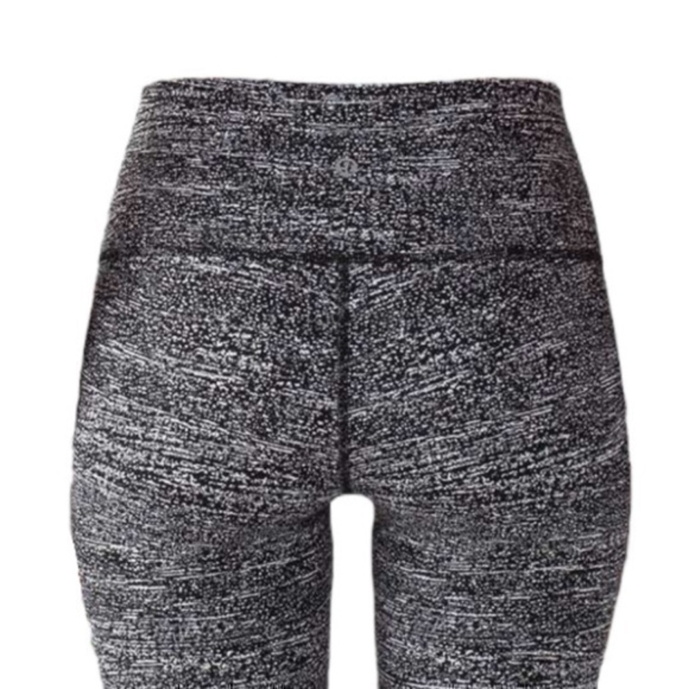 Lululemon Wunder Under - image 1